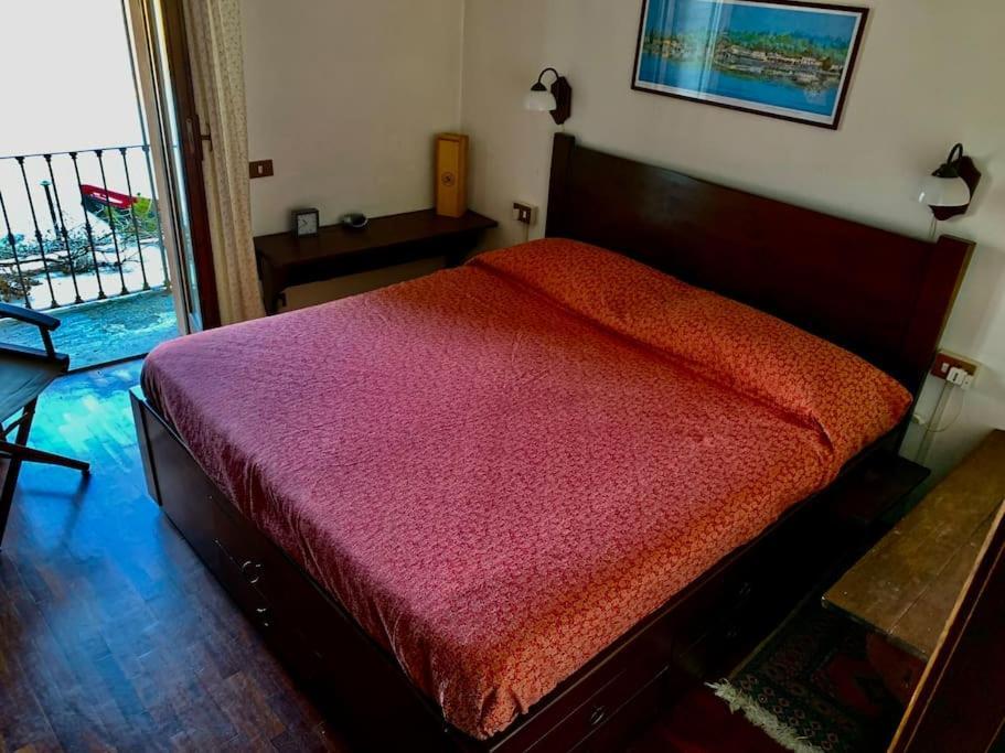 Villa Giardino Con Pontile Sul Lago D'Orta In Riva Orta San Giulio Eksteriør bilde